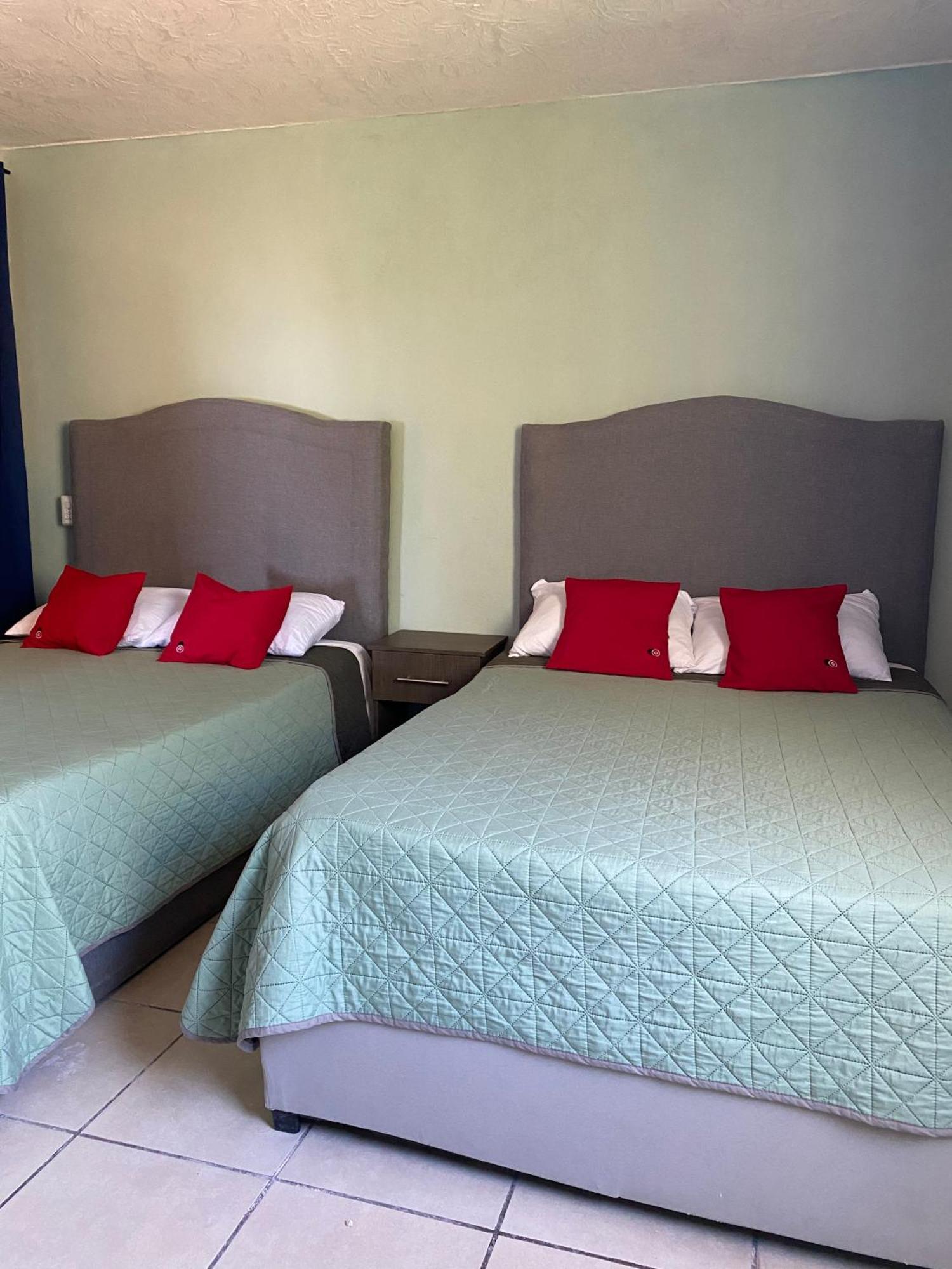 Aparthotel 4 Venator House Boutique León Exteriér fotografie
